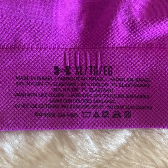 Women’s Sports Bra Under Armour SIZE XL - Picture 6 of 8